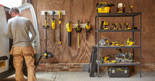 stanley-powertools-shelf