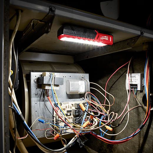 Milwaukee L4 FL-301