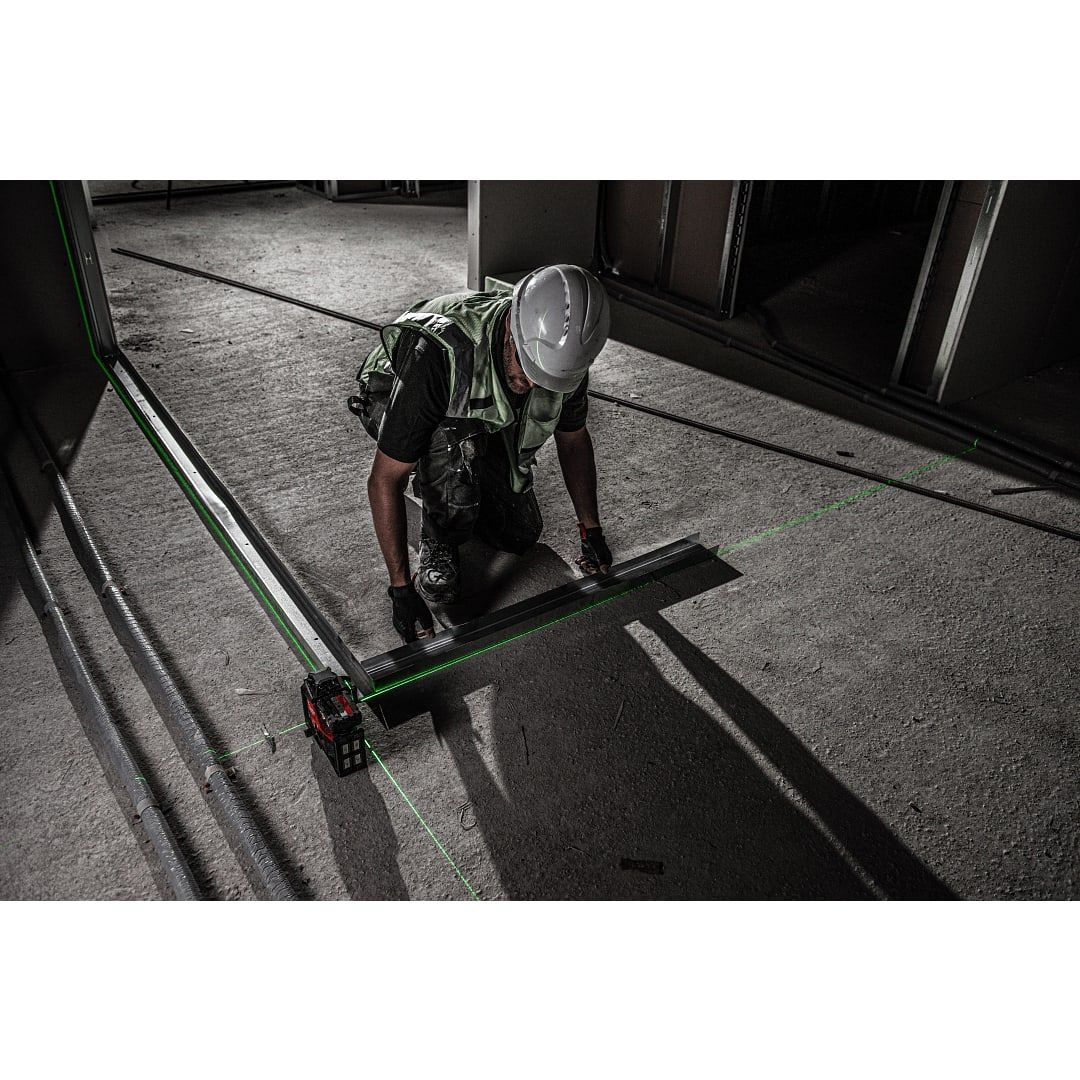 Milwaukee M12 3PL-0C