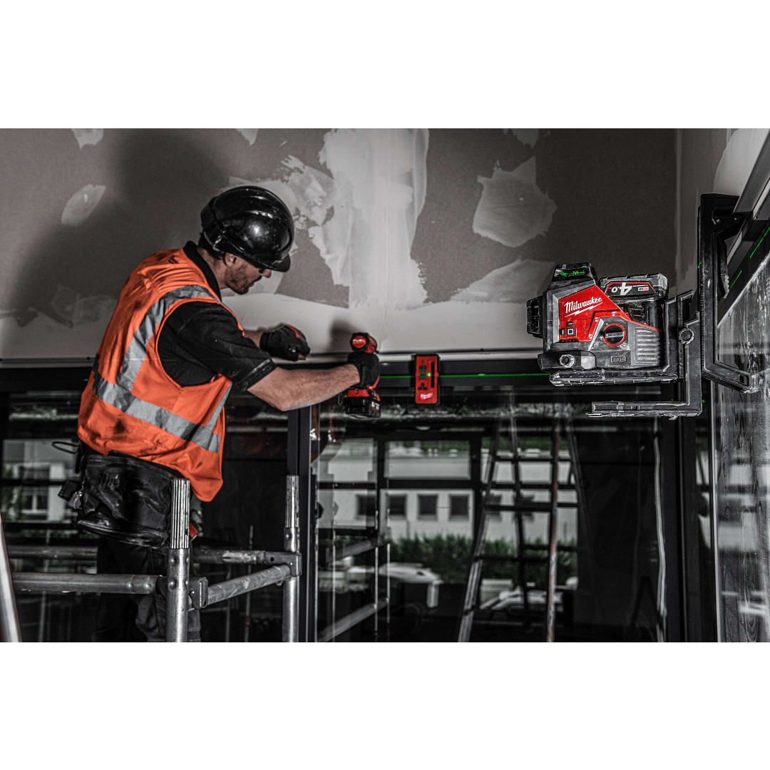 Milwaukee M12 3PL-0C