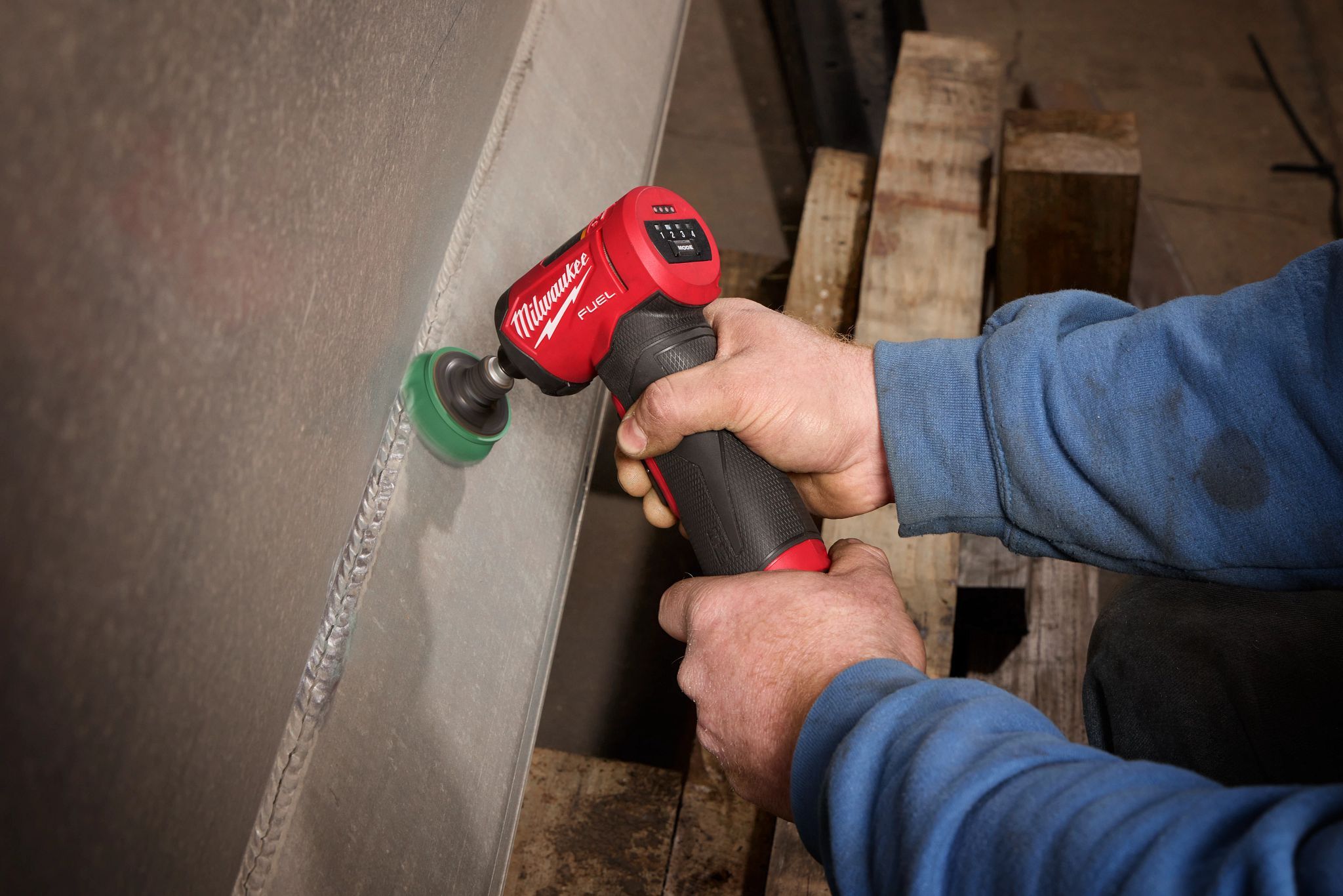 Milwaukee M12 FDGA2-0