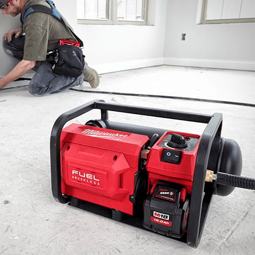 Milwaukee M18 FAC-0