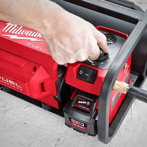 Milwaukee M18 FAC-0