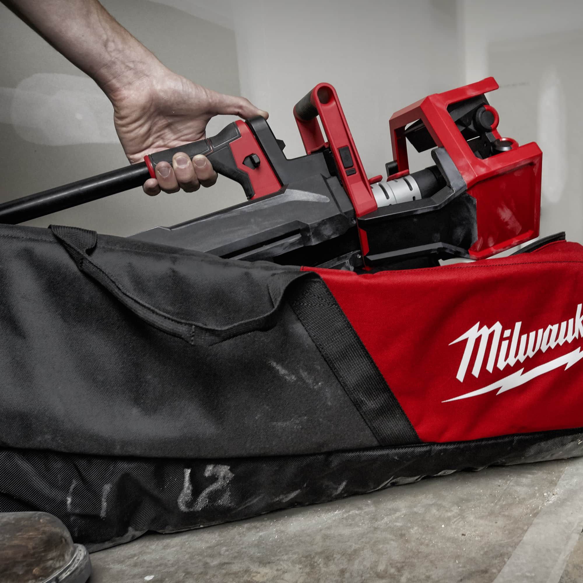 M18™ 高輸出照明燈架充電器
