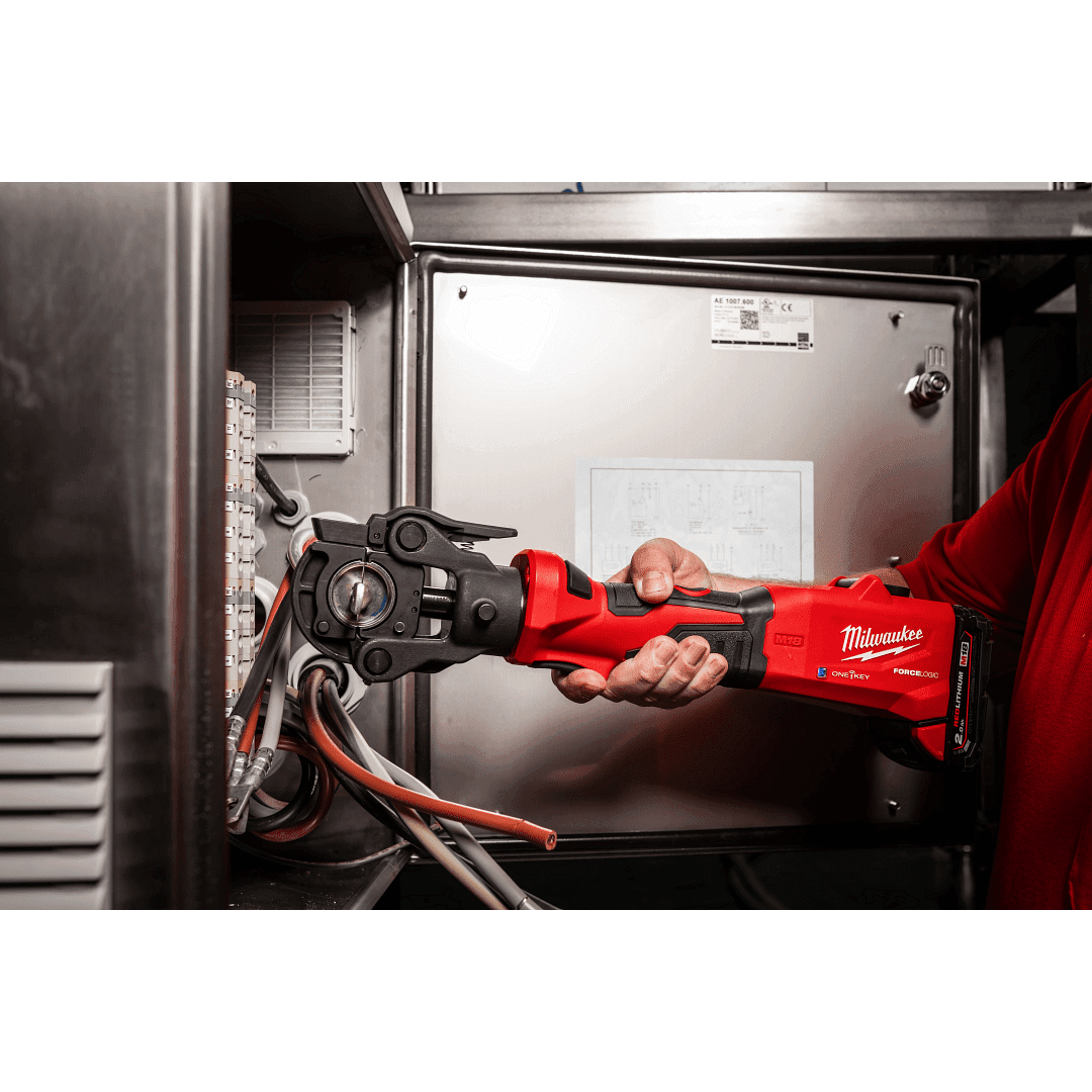 Milwaukee M18 ONEHCCT60-0C0