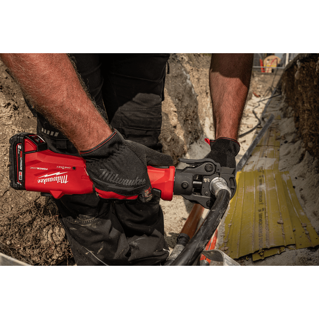 Milwaukee M18 ONEHCCT60-0C0