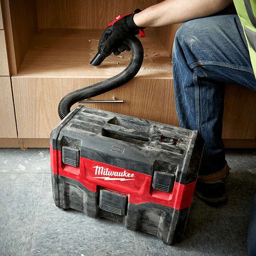 Milwaukee M18 VC-2-0