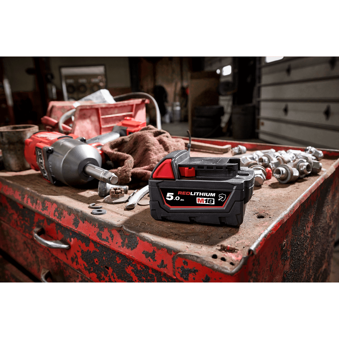 Milwaukee M18B5-CR