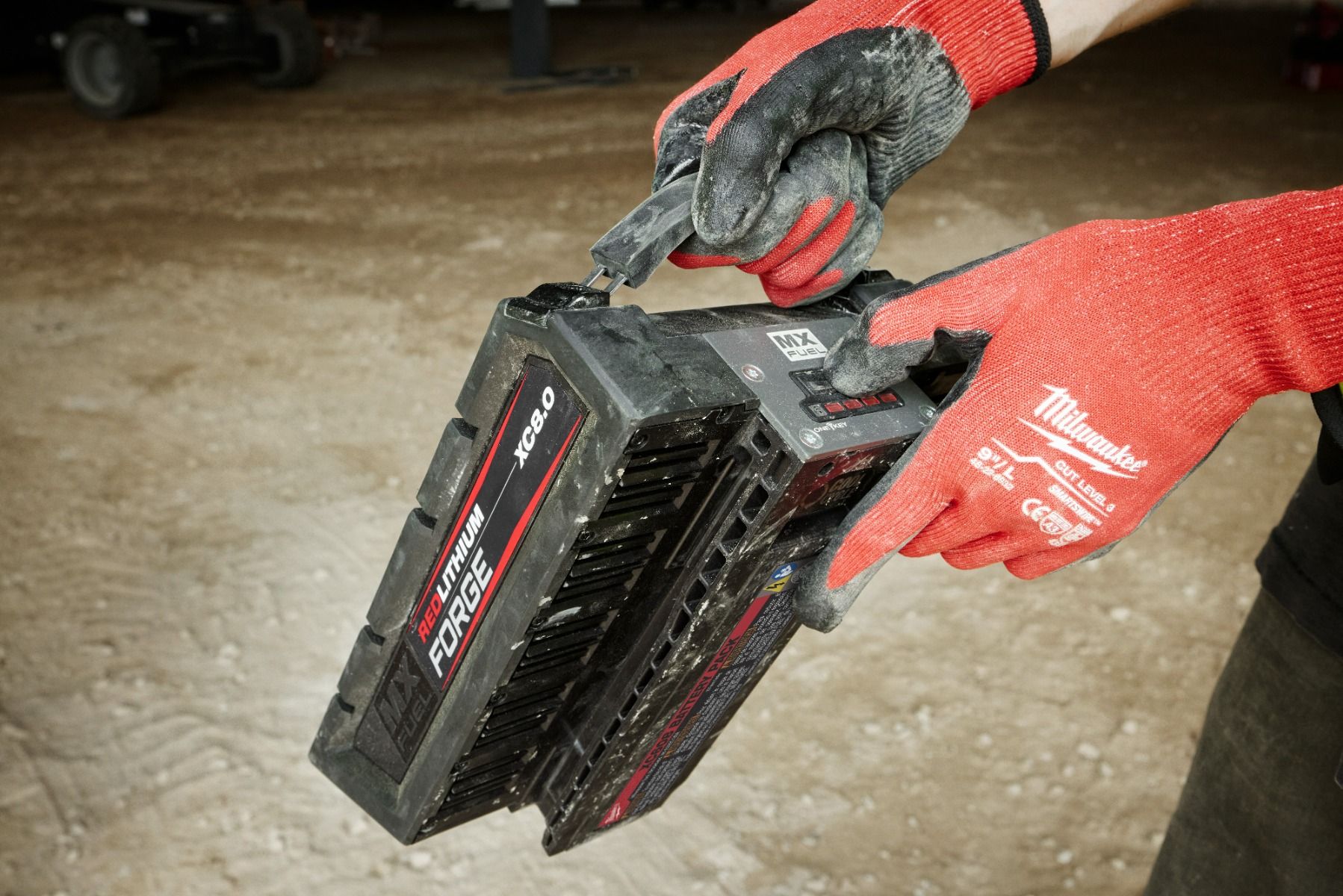 Milwaukee MXF XC608