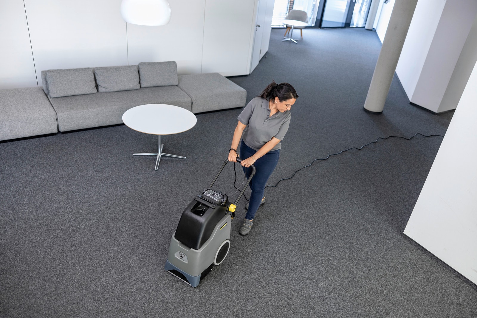 德國 Karcher BRC 30/15 C 地毯清洗機 (噴抽式) (香港行貨)