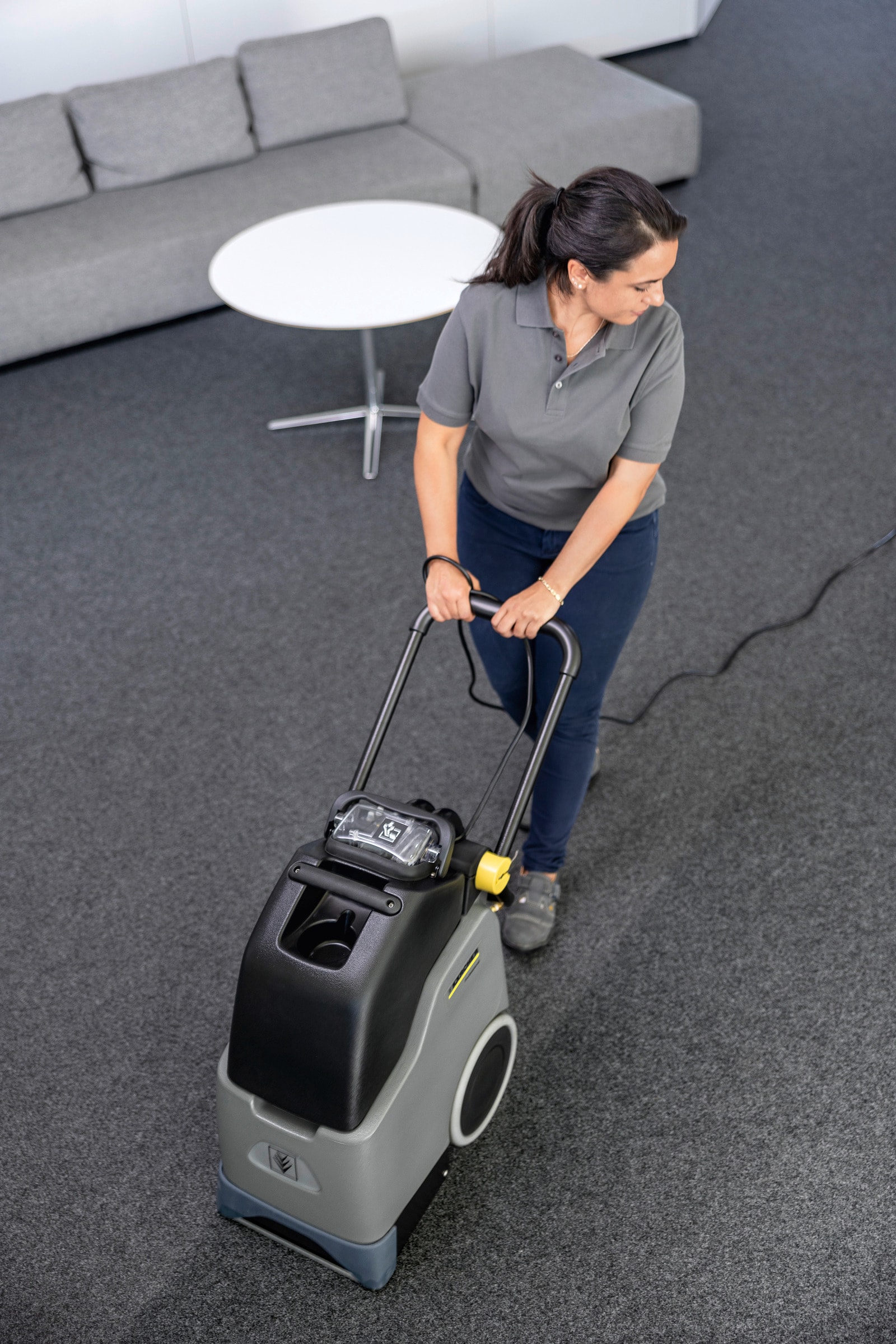 德國 Karcher BRC 30/15 C 地毯清洗機 (噴抽式) (香港行貨)