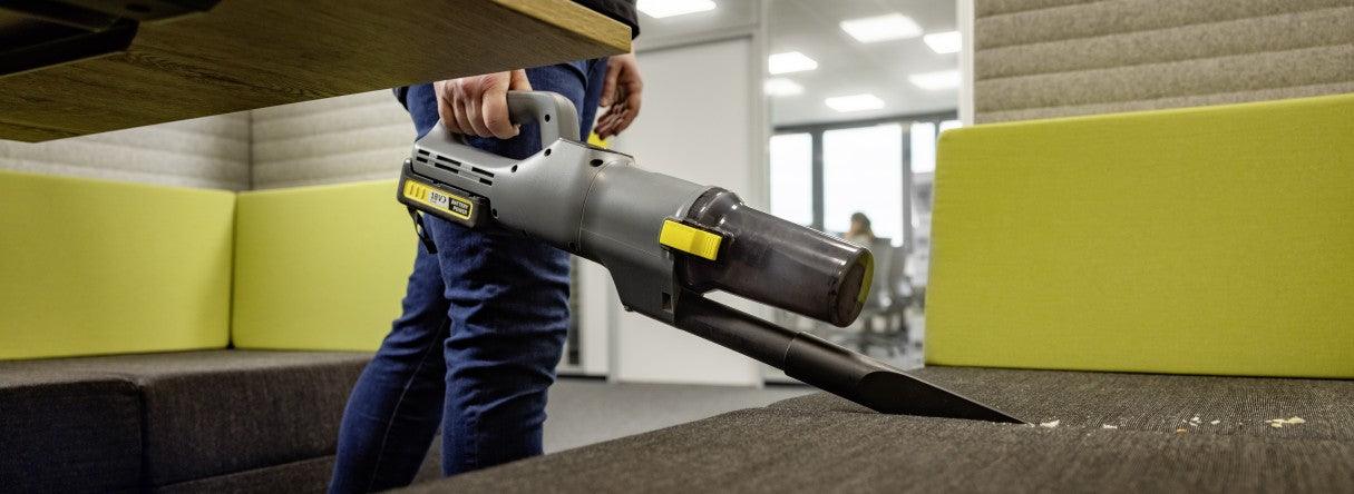 德國 Karcher LVS 1/1 BP 18V 充電式吸塵機 (旋風筒式) (套裝)