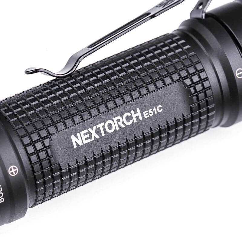 NEXTORCH E51C 快充極光LED電筒(握把細節)