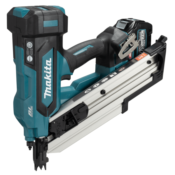Makita 牧田 BN001GZ 40V 充電式框架釘槍主圖,白色背景側面全機