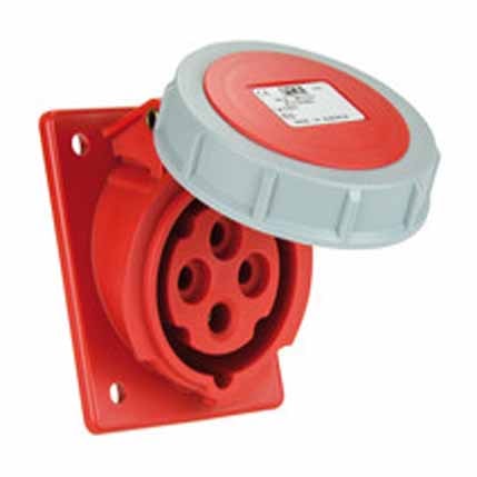 PCE 4242-6 工業防水斜入牆盤面插座(三 quarter 正面)