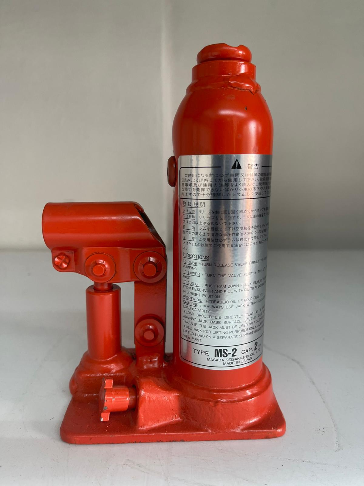 馬沙達 MS-2S 標準樽積油壓千斤頂 2噸(背面標籤)