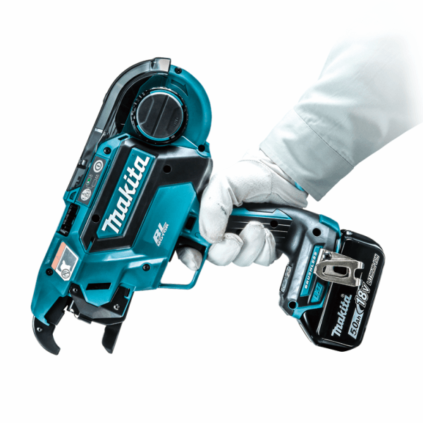 Makita 牧田 DTR181Z 紮鐵機側面握持角度,展示單手操作握把
