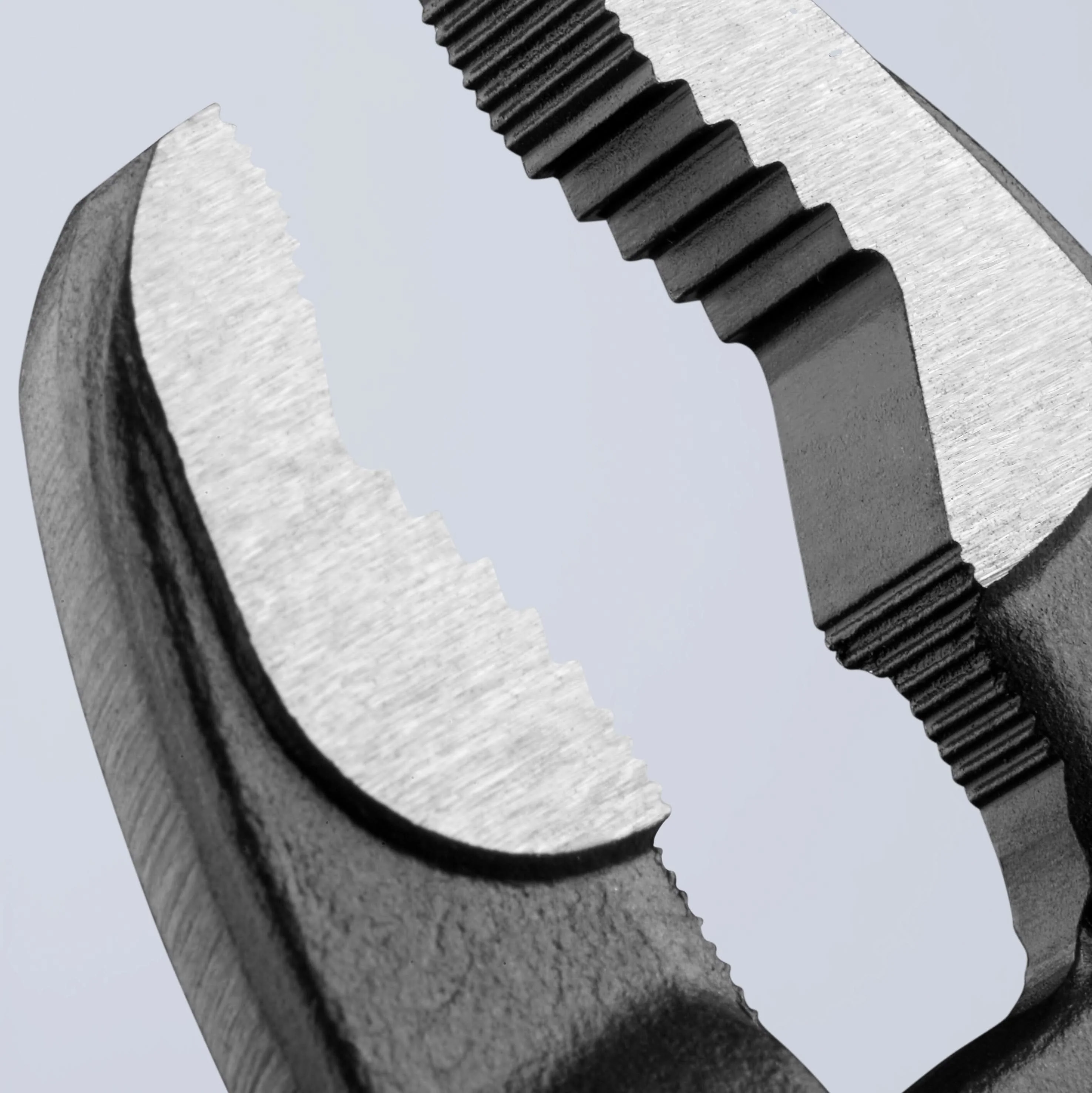 KNIPEX Cobra 水泵鉗(鉗口細節)
