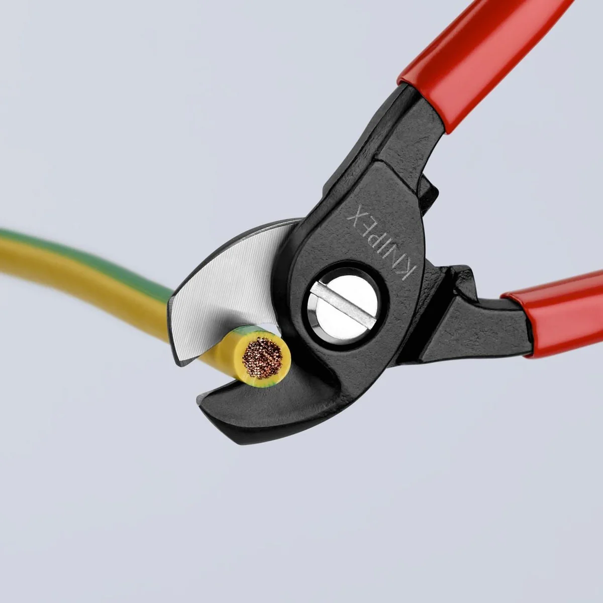 KNIPEX 95 11 165 電纜剪(剪切細節)
