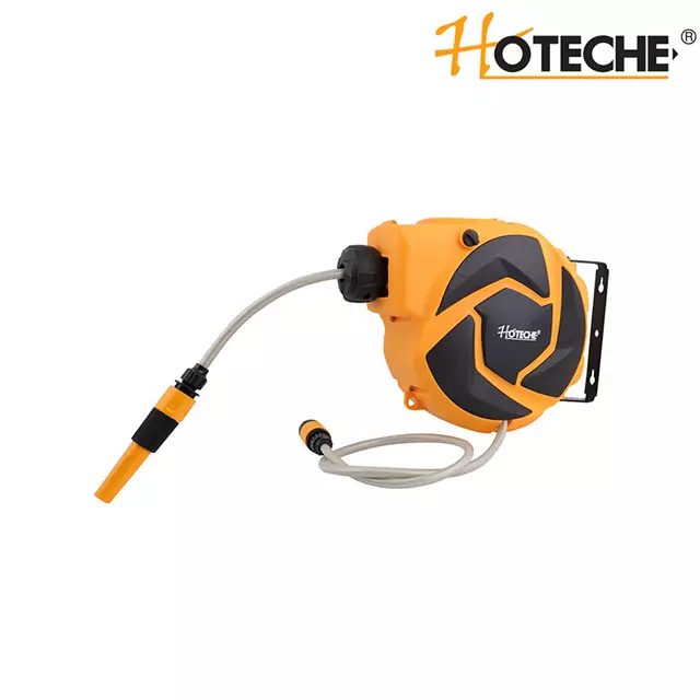 HOTECHE 373101 10米自動回收喉轆(三 quarter 視角)