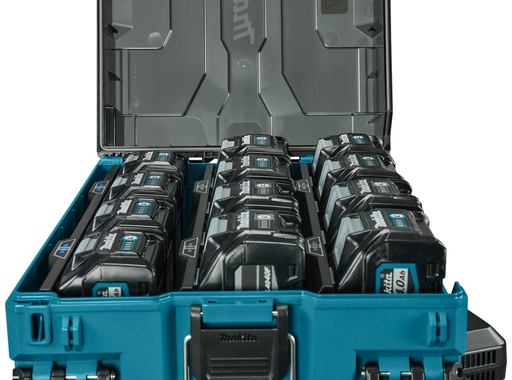 Makita BCC02 電池充電箱(內部電池容量細節)