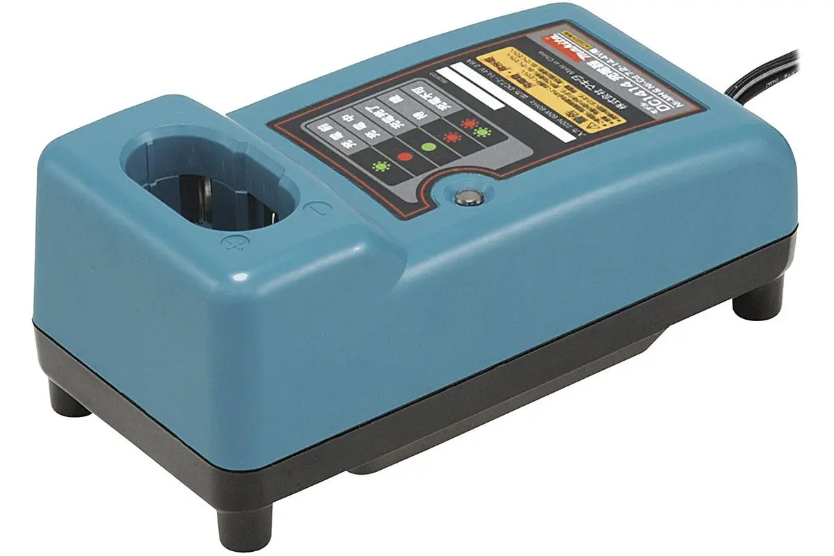 牧田 DC1414 快速充電器(三側面)
