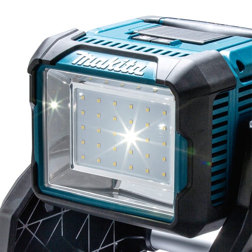 牧田 ML811 充電工作燈(LED燈頭細節)