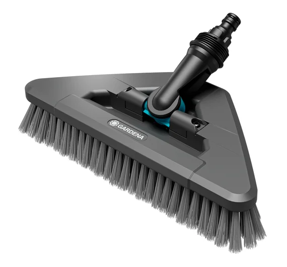 德國 GARDENA 18812-20 Cleansystem 柔軟可動式接駁柄刷頭白底產品圖