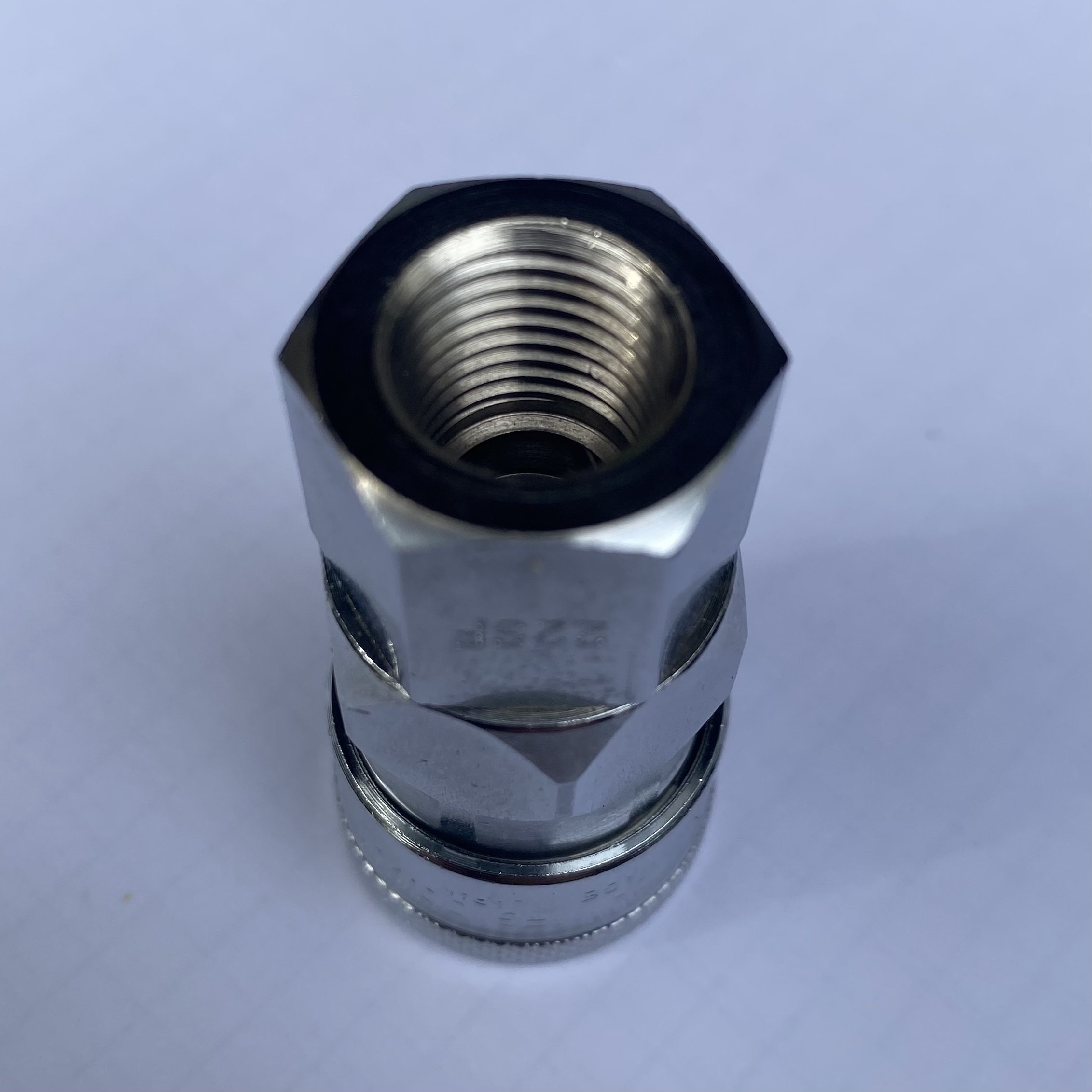 NKC 22SF 風喉喼輪 母內牙 1/4"(正面)