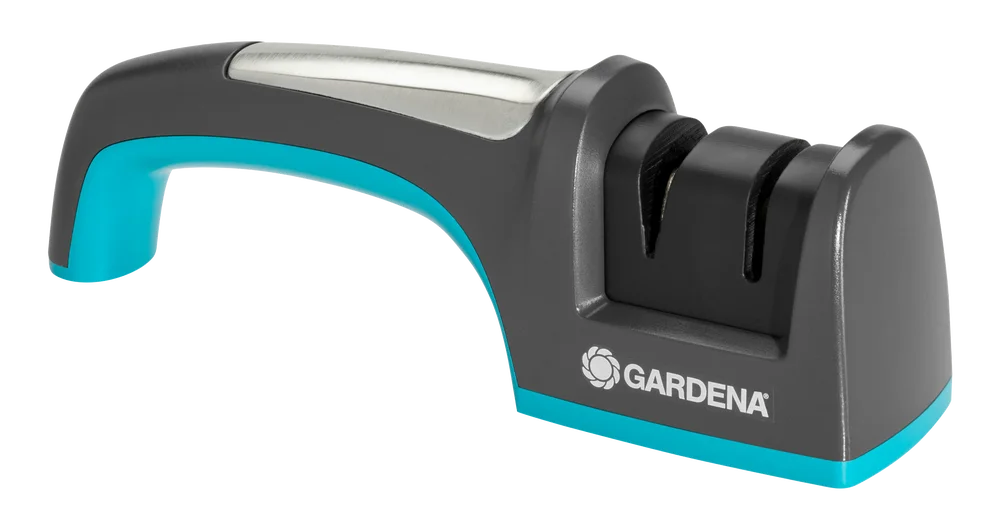 德國 GARDENA 8712-20 刀具及斧頭磨刀器白底產品圖