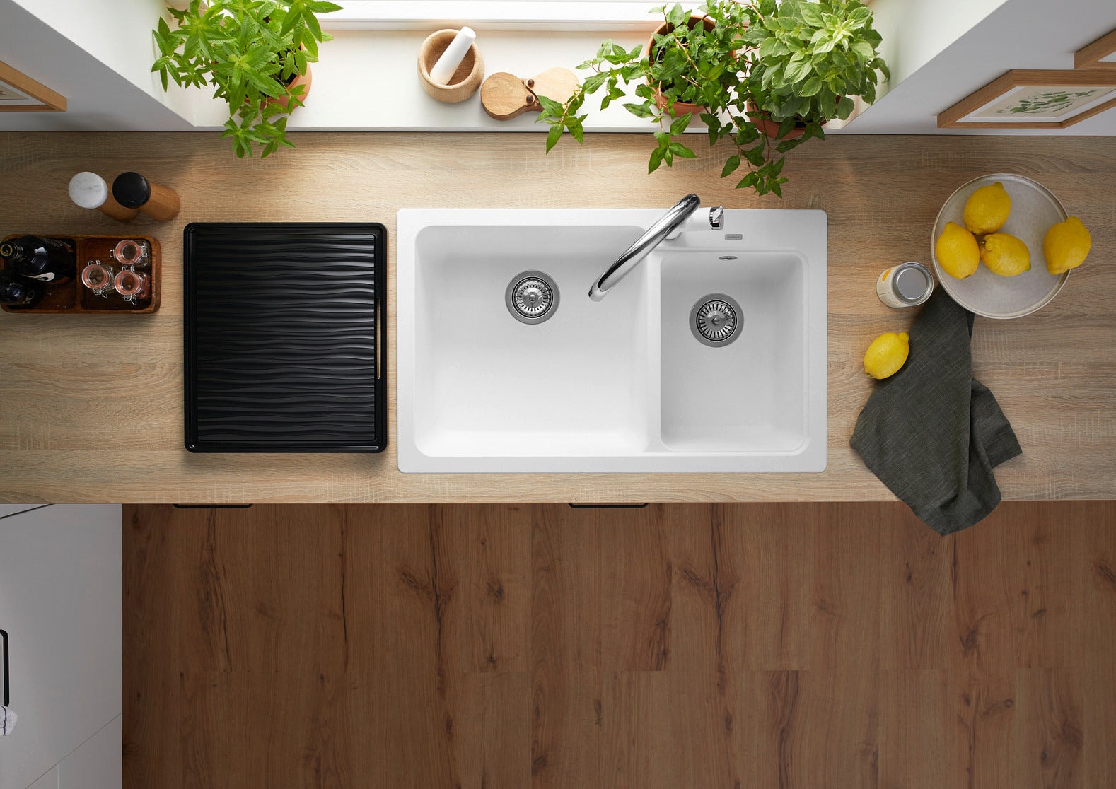 BLANCO 527313 NAYA 8 台上或台下式花崗岩鋅盤