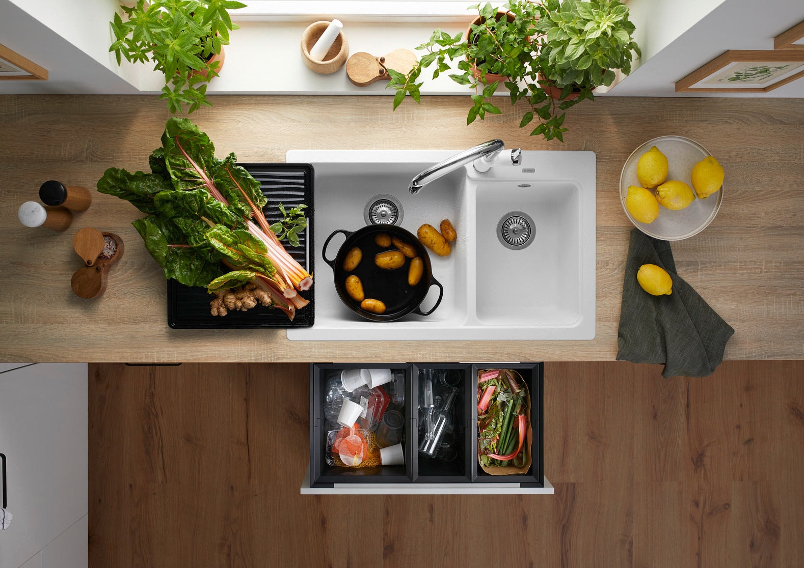 BLANCO 527313 NAYA 8 台上或台下式花崗岩鋅盤