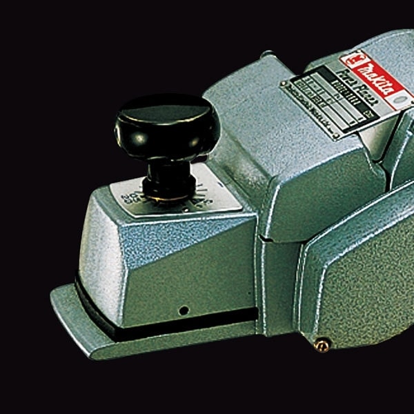 Makita 1600 80mm Planer