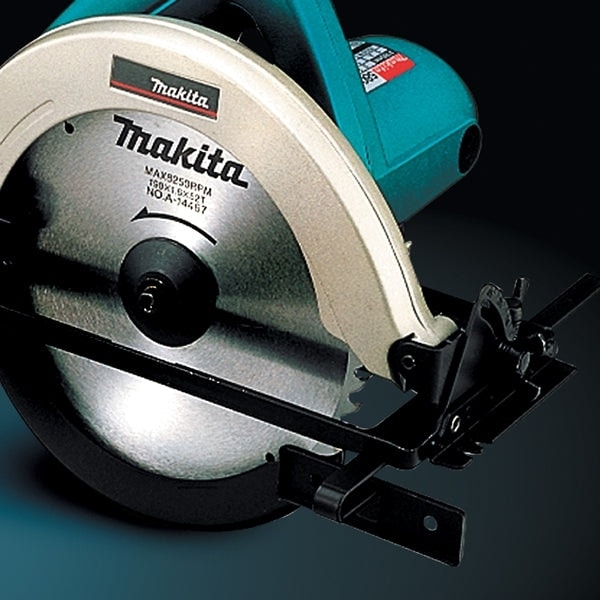 Makita 5606B Electric Circular Saw 160mm