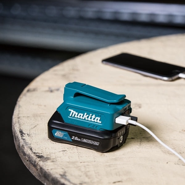 Makita ADP06 USB Power Source Adapter (12V Li-ion)