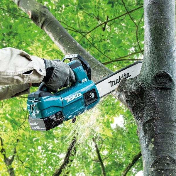 Makita DUC254Z 18V Cordless Chainsaw