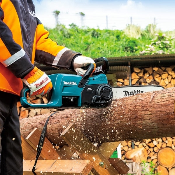 Makita DUC307ZX1 18V Cordless Chainsaw (Tool Only)