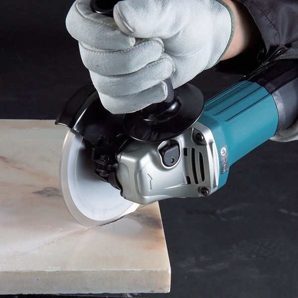 Makita GA5030R Angle Grinder 125mm (Anti-Restart Function)