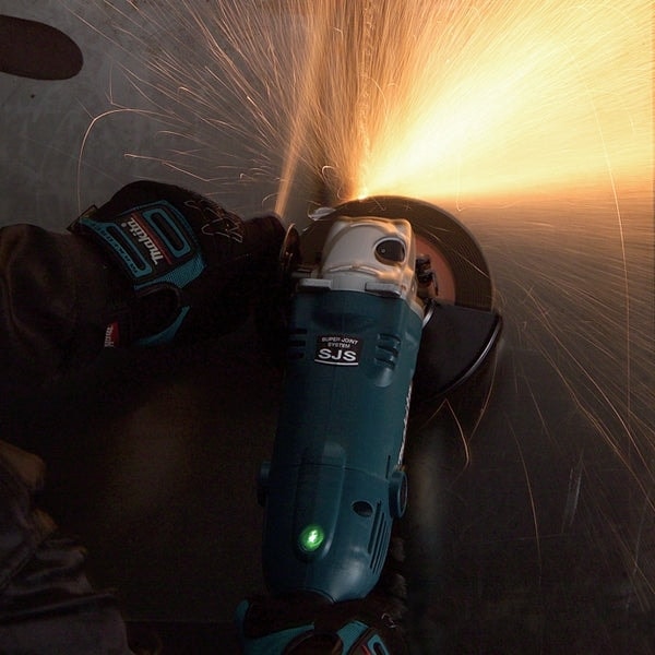 Makita GA6021C 150mm Angle Grinder