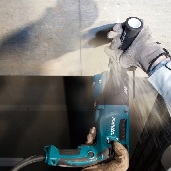 Makita HR2631FT Rotary Hammer 26mm (3-Mode) (AVT) (Quick-Change Chuck)