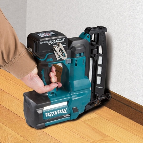 Makita 牧田 DBN600Z 18V 充電式T針釘槍 (淨機)