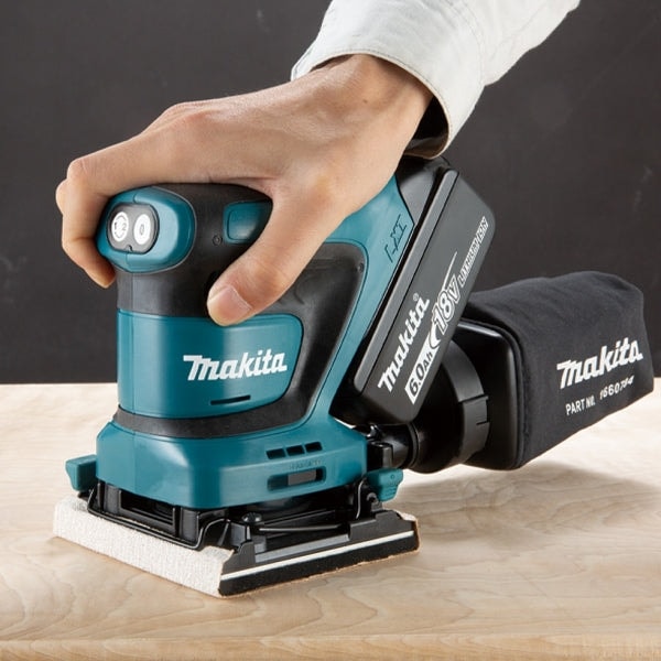 Makita 牧田 DBO482Z 18V 充電式平板砂光機 (夾砂紙式) (淨機)