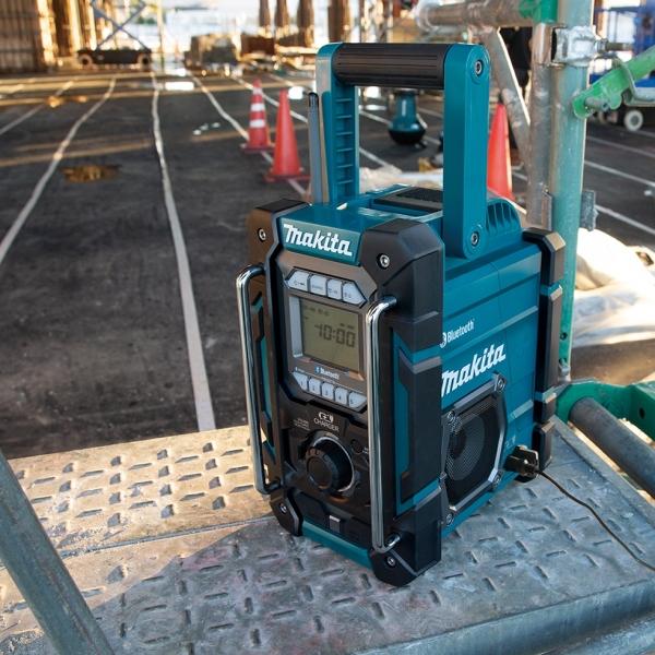 Makita 牧田 DMR300 12V/18V/AC 收音機 (淨機)