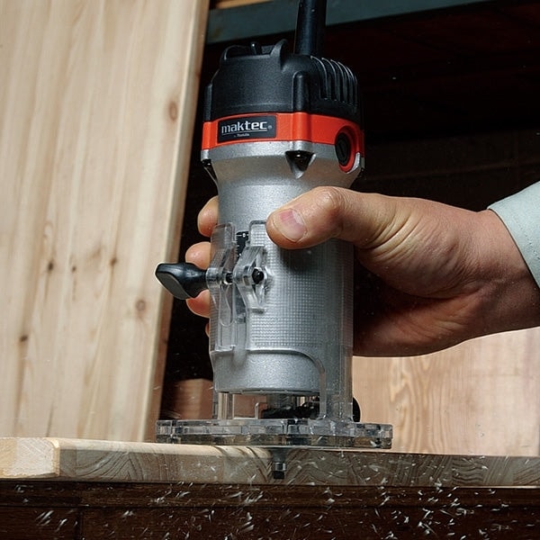 Makita MT370 Woodworking Trimmer