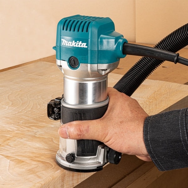 Makita 牧田 RT0702C 修邊雕刻機