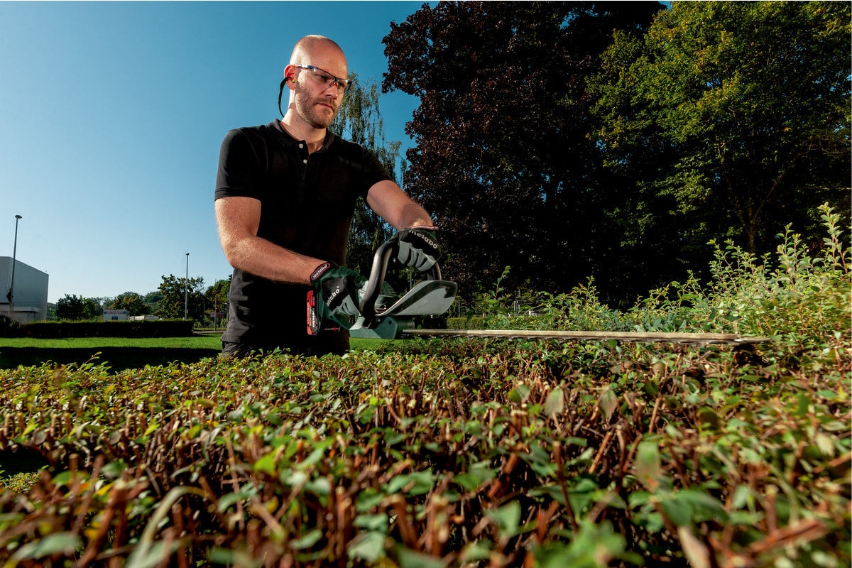 metabo 麥太保 AHS 18-55V 充電式籬笆剪 (鋰18V) (淨機)