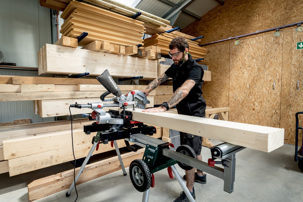 metabo 麥太保 KGS 254 M 254mm 斜切鋸