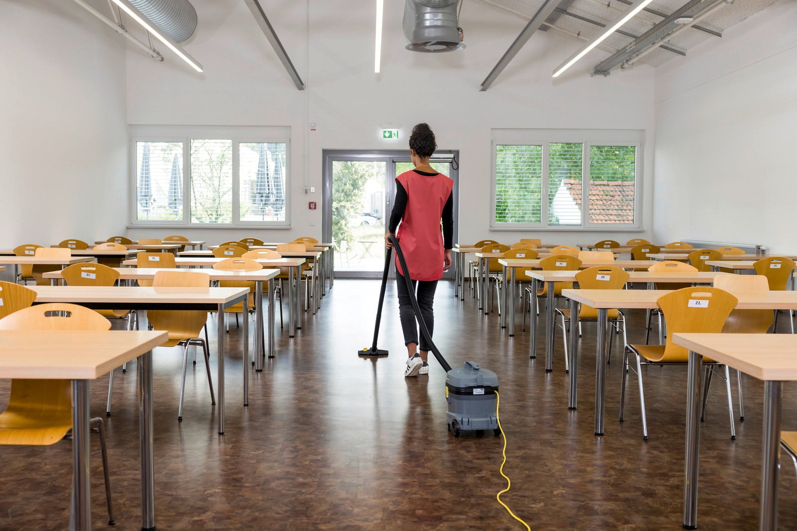 德國 Karcher T 11/1 Classic 吸塵機 (香港行貨)