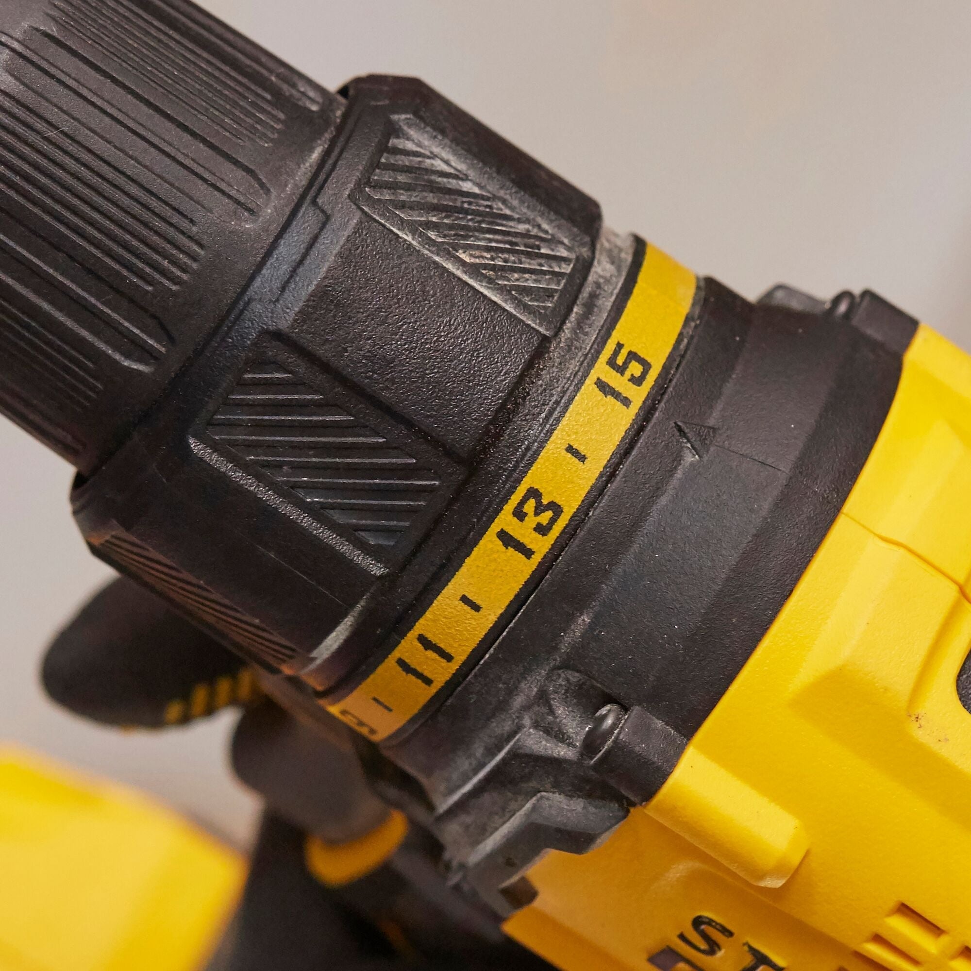 美國 STANLEY 史丹利 SBD710D2K-B1 V20 充電式無刷電鑽 (2電1充套裝)