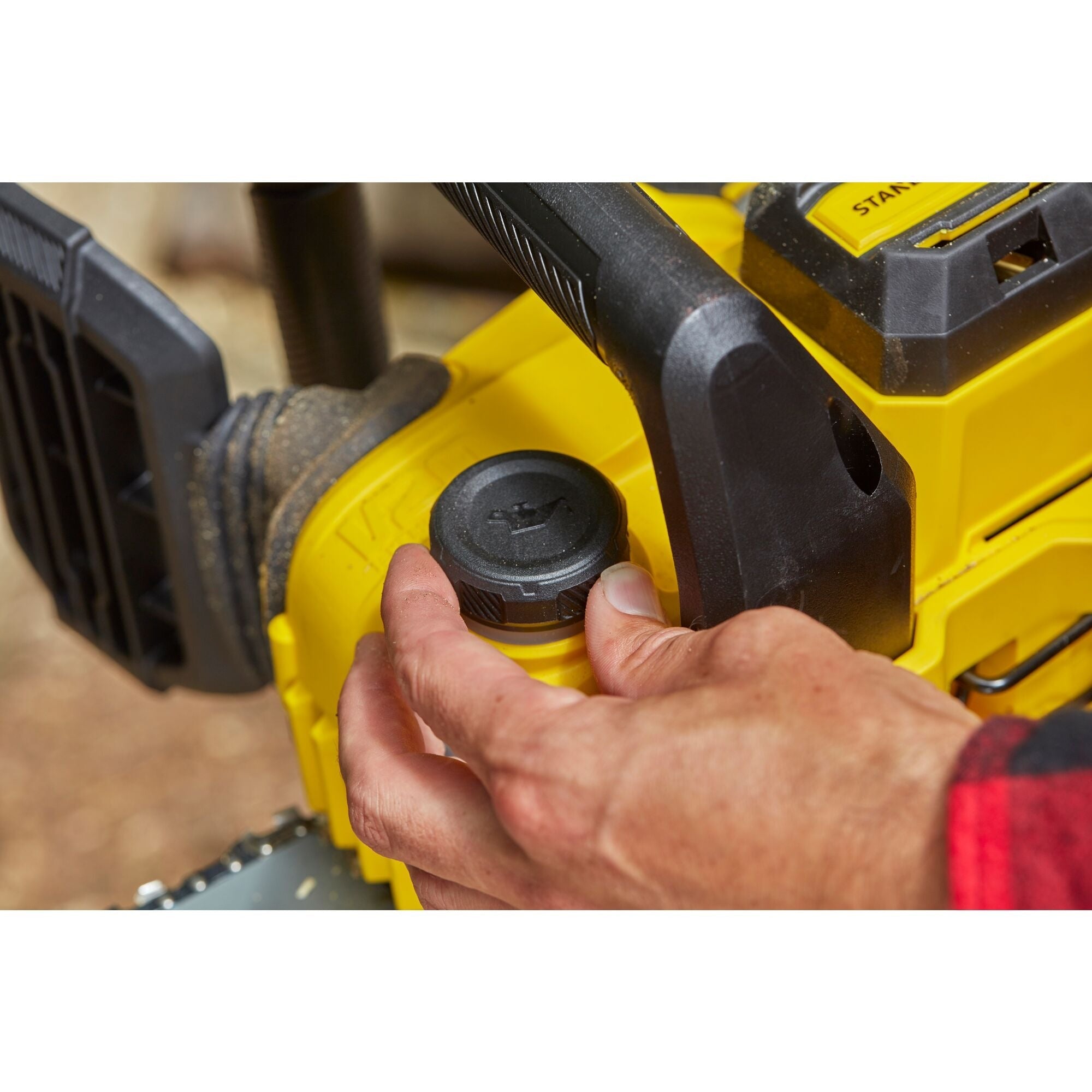 美國 STANLEY 史丹利 SFMCCS630M1-GB V20 充電式鏈鋸 (1電1充套裝)